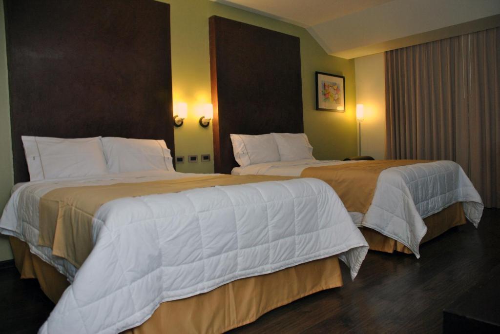 L Hotel Mexicali Quarto foto